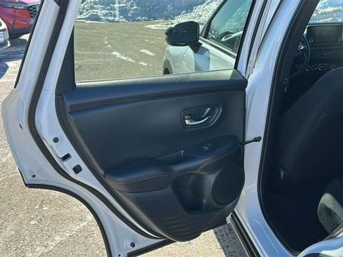 Used 2025 Honda HR-V Sport image 20