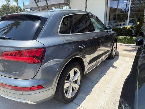 Used 2019 Audi Q5 2.0T Premium Plus w/ Premium Plus Package AWD/4WD image 5