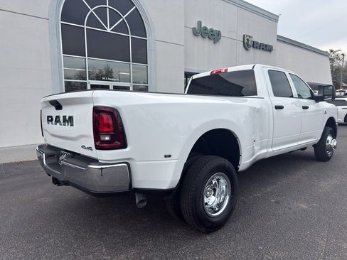 New 2026 RAM 3500 Tradesman image 11