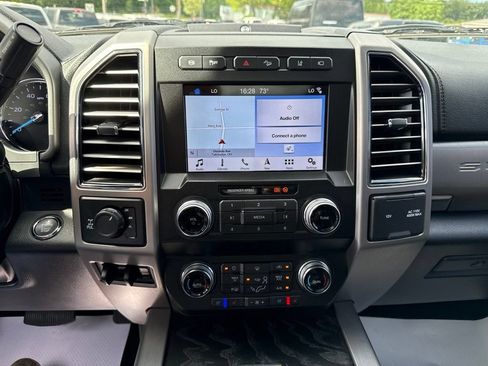 Used 2019 Ford F350 Platinum w/ Platinum Ultimate Package AWD/4WD image 7