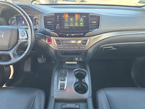 Certified 2022 Honda Pilot Special Edition image 11