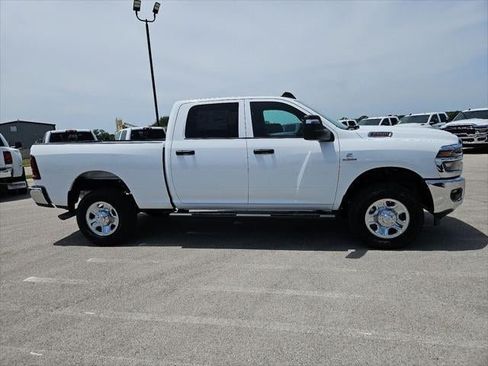 New 2026 RAM 2500 Tradesman AWD/4WD image 39