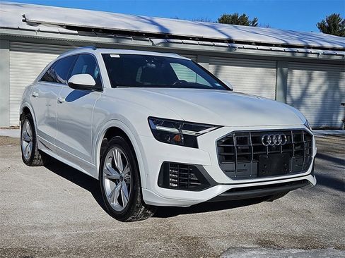Used 2019 Audi Q8 Premium Plus w/ Premium Plus image 9