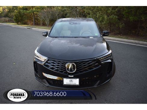 New 2025 Acura RDX SH-AWD image 3