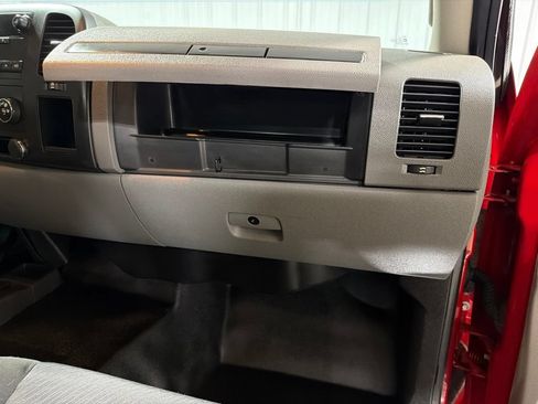 Used 2013 Chevrolet Silverado 2500 W/T AWD/4WD image 22