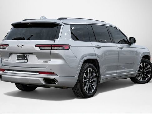 Used 2021 Jeep Grand Cherokee L Overland w/ Luxury Tech Group IV image 6