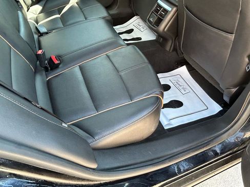 Used 2019 Chevrolet Impala Premier FWD image 11