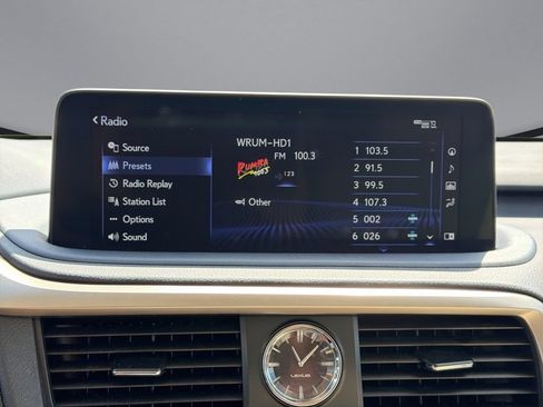 Certified 2022 Lexus RX 350 FWD w/ Premium Package image 23