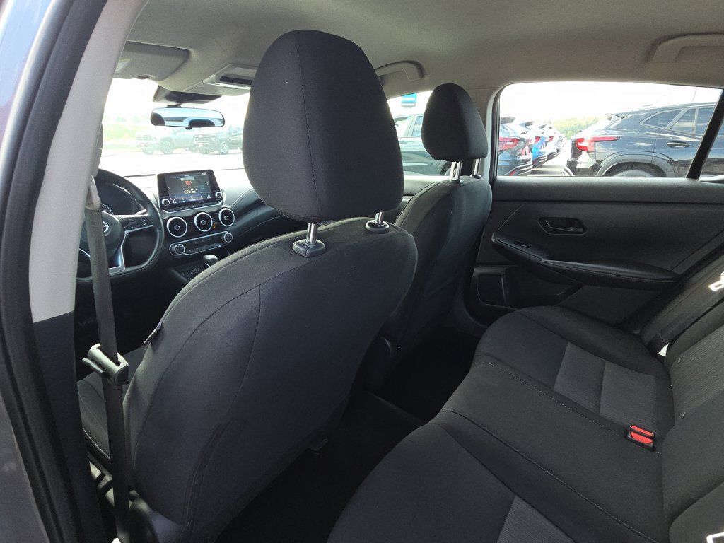 Used 2024 Nissan Sentra SV FWD image 27