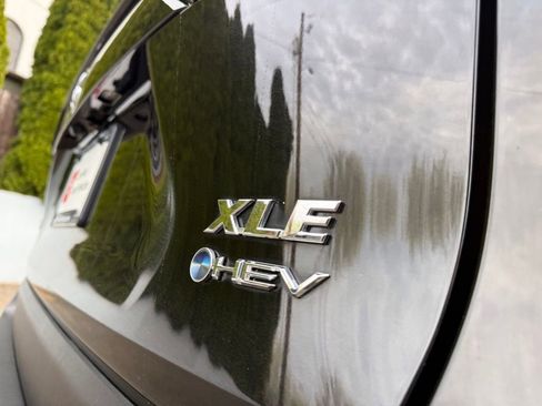 Certified 2025 Toyota RAV4 XLE image 8