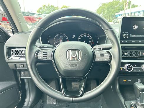 Used 2024 Honda Civic EX image 16