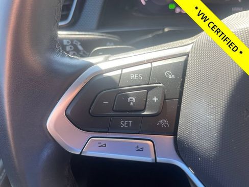 Used 2024 Volkswagen Atlas Cross Sport SEL Premium R-Line AWD/4WD image 31