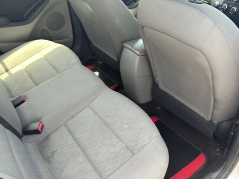 Used 2015 Kia Forte LX FWD image 13