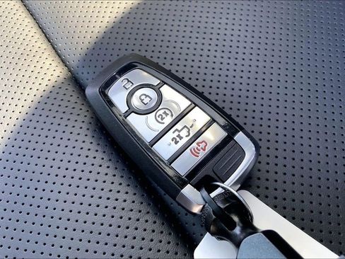 Used 2024 Ford F150 Raptor AWD/4WD image 10