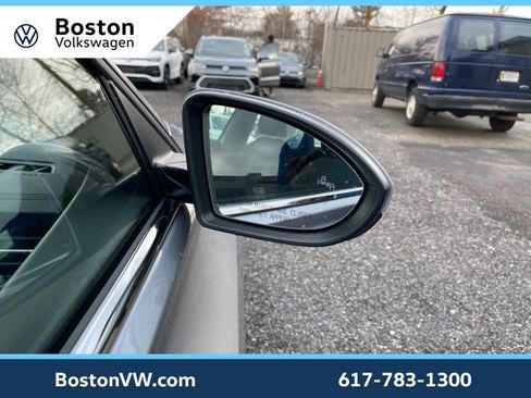 New 2026 Volkswagen Jetta SE image 7