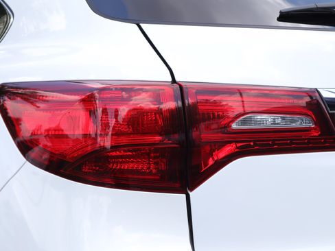 Used 2020 Acura MDX SH-AWD w/ Technology Package image 32