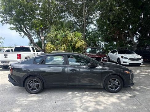 Used 2025 Kia K4 FWD image 6