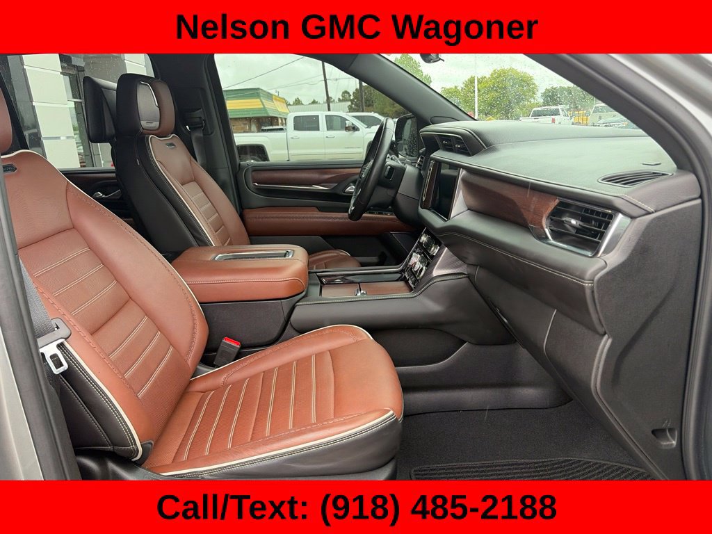 Used 2023 GMC Yukon Denali Ultimate AWD/4WD image 21