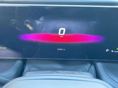 Used 2025 Dodge Charger Daytona Scat Pack w/ Track Pack image 7