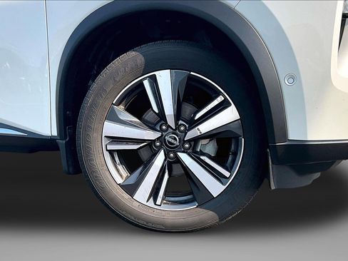 Used 2023 Nissan Rogue Platinum w/ Platinum Premium Package AWD/4WD image 9