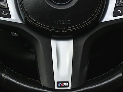 Used 2023 BMW X7 xDrive40i w/ Executive Package image 56