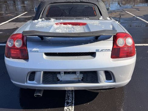 Used 2003 Toyota MR2 RWD image 6