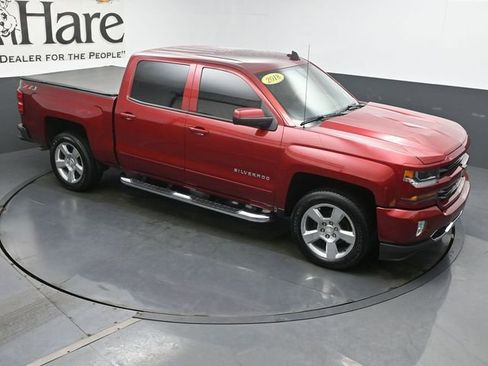 Used 2018 Chevrolet Silverado 1500 LT w/ All Star Edition AWD/4WD image 37