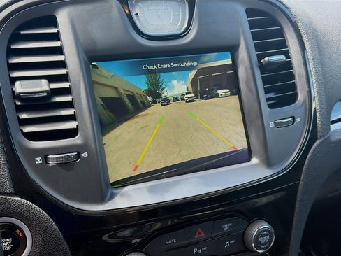 Used 2023 Chrysler 300 S RWD image 14