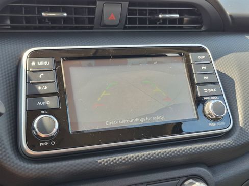 Certified 2025 Nissan Kicks Play S FWD image 18