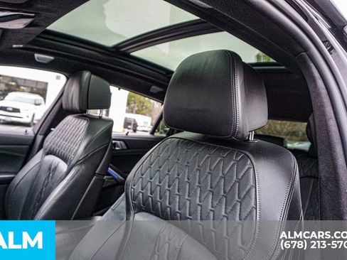 Used 2023 BMW X6 M50i w/ Executive Package image 19