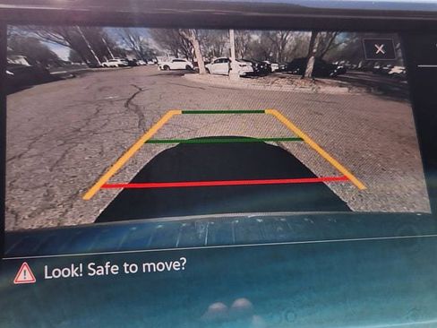 Certified 2023 Volkswagen Taos SEL image 16