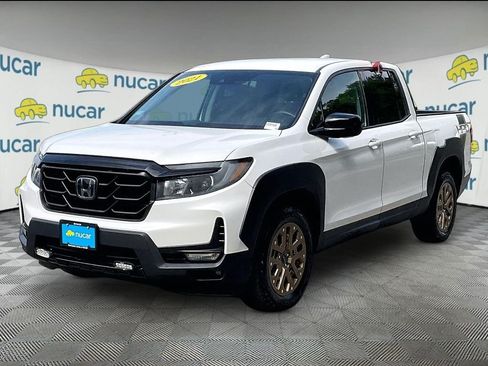 Used 2021 Honda Ridgeline Sport image 3