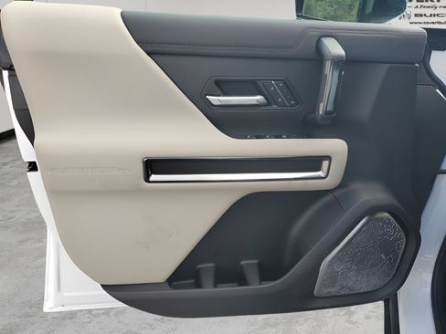 New 2026 GMC Hummer EV SUV AWD/4WD image 30
