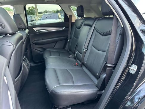 Used 2019 Cadillac XT5 Premium Luxury AWD/4WD image 23