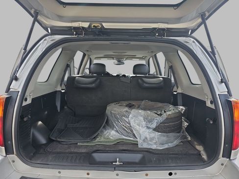 Used 2007 GMC Envoy SLT AWD/4WD image 15