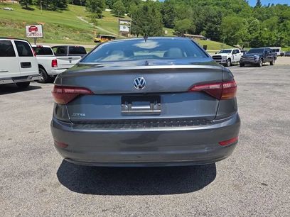 Used 2019 Volkswagen Jetta SE