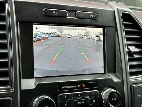 Used 2018 Ford F150 XLT w/ Equipment Group 302A Luxury image 21