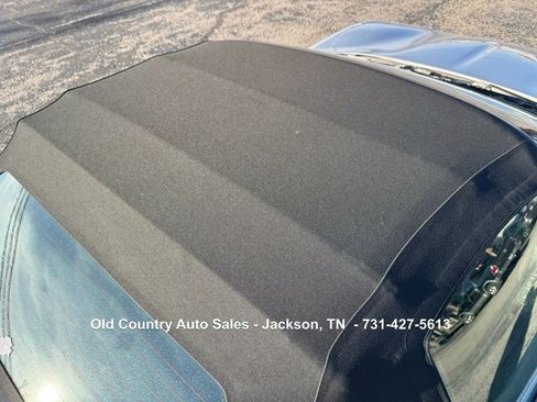 Used 2000 Chevrolet Corvette Convertible w/ Memory Pkg image 13