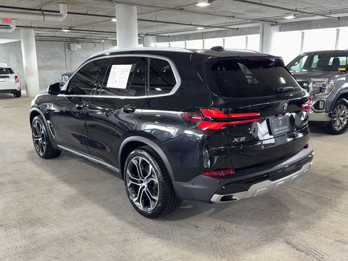Used 2024 BMW X5 sDrive40i w/ Premium Package RWD image 6