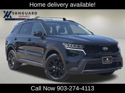 Used 2021 Kia Sorento S w/ Panoramic Sunroof Package