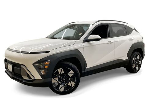 Used 2025 Hyundai Kona SEL image 1