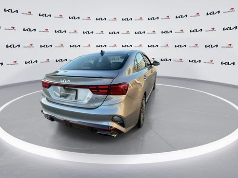 Certified 2022 Kia Forte GT FWD image 8