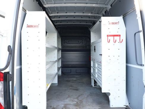 Used 2023 Mercedes-Benz Sprinter 2500 image 18