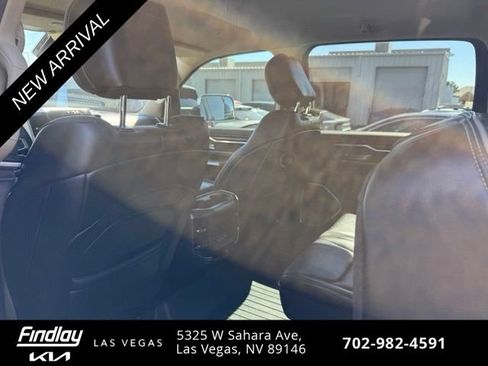 Used 2019 RAM 1500 Laramie AWD/4WD image 4