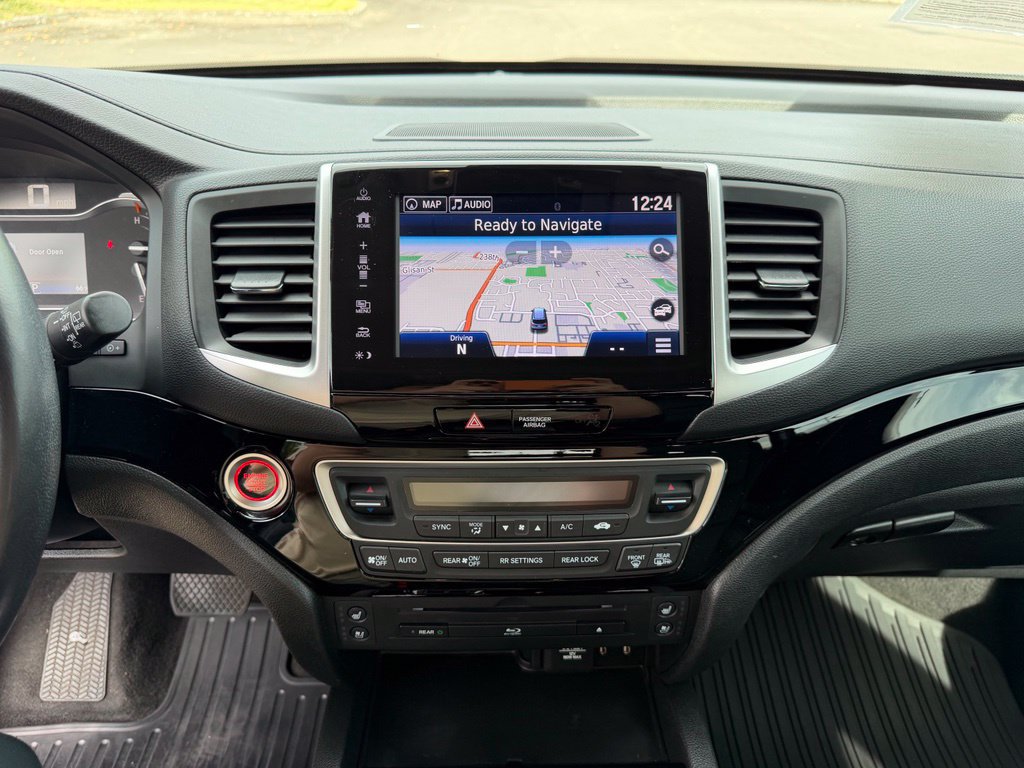 Used 2018 Honda Pilot Elite image 23