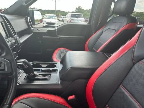 Used 2019 Ford F150 Lariat w/ Equipment Group 502A Luxury AWD/4WD image 15