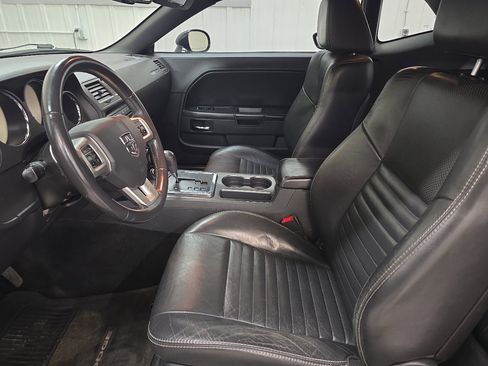 Used 2014 Dodge Challenger SXT Plus image 25