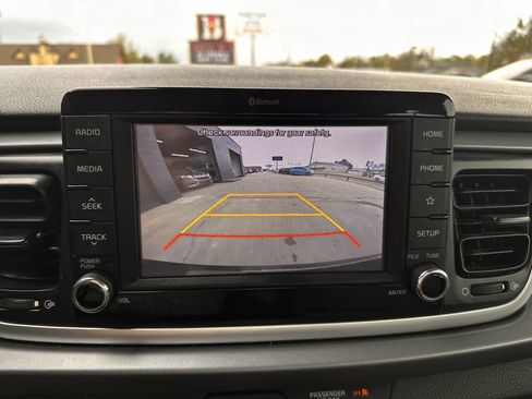 Used 2019 Kia Rio S image 13