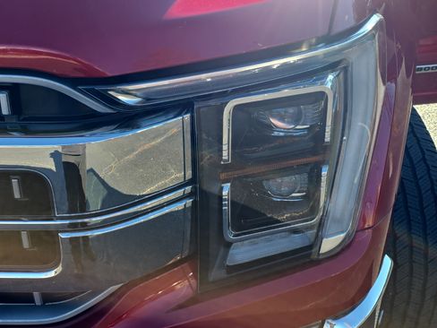 Used 2021 Ford F150 Lariat w/ Equipment Group 502A High image 30