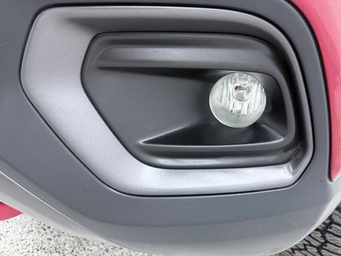 Used 2025 Jeep Compass Trailhawk AWD/4WD image 8